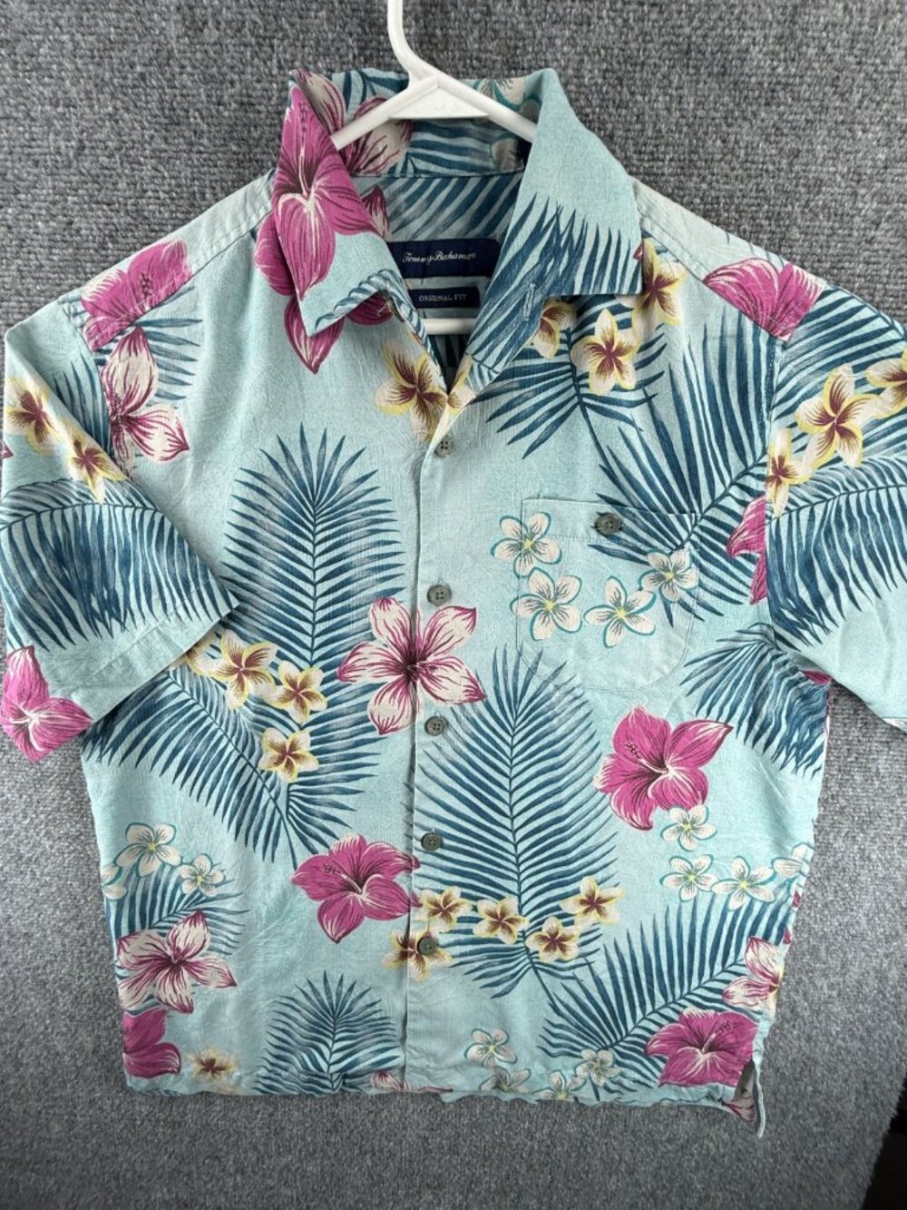 Tommy Bahama Blue Pink Small Floral Silk Polyester Short Sleeve Button Up Shirt